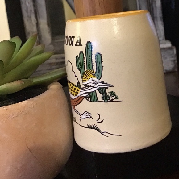 Vintage Arizona Roadrunner toothpick holder - Picture 3 of 6